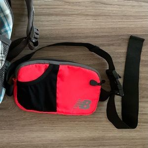 New Balance Bright Pink and Black Mesh Waist Pack - New Without Tag